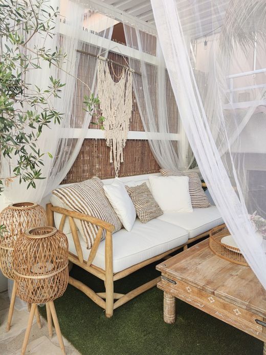 Riempi la tua terrazza di cuscini