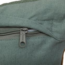 Gesticktes Kissen mit geometrischen Motiven 30X50 cm