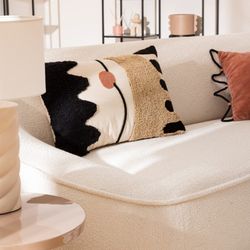 Besticktes Kissen in Beigetönen 38X58 cm