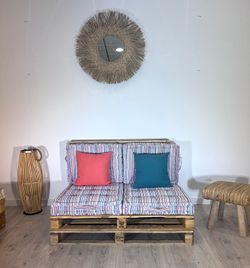 Packung mit 2 Rückenlehnen und 2 Multistripe-Palettensitzen