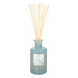 Confezione di candele e diffusori profumati al sandalo