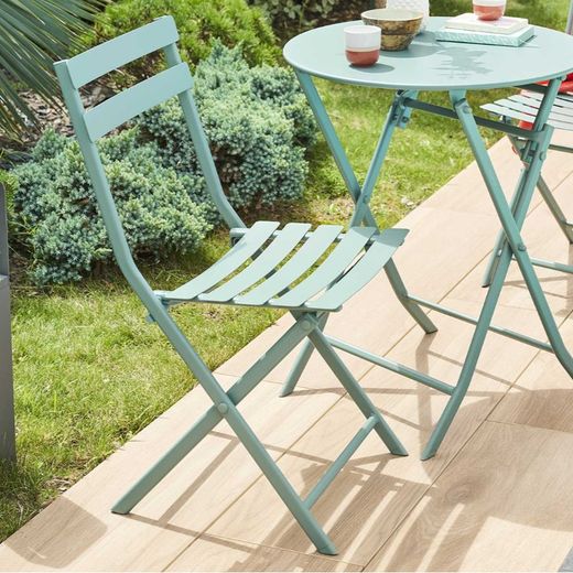 Packung mit grünem Greensboro-Tisch und 2 Stühlen